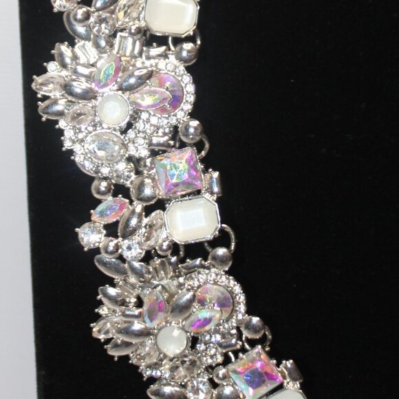 Iridescent and Classic White Silver Tone Statement Necklace - Picture 3 of 16